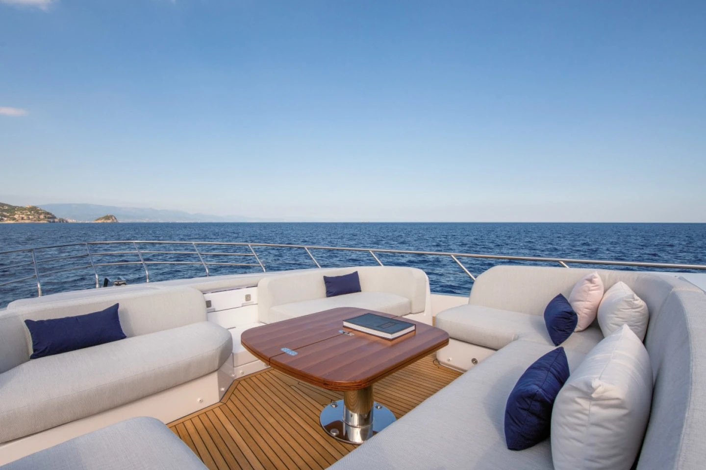Azimut 78 FLY
