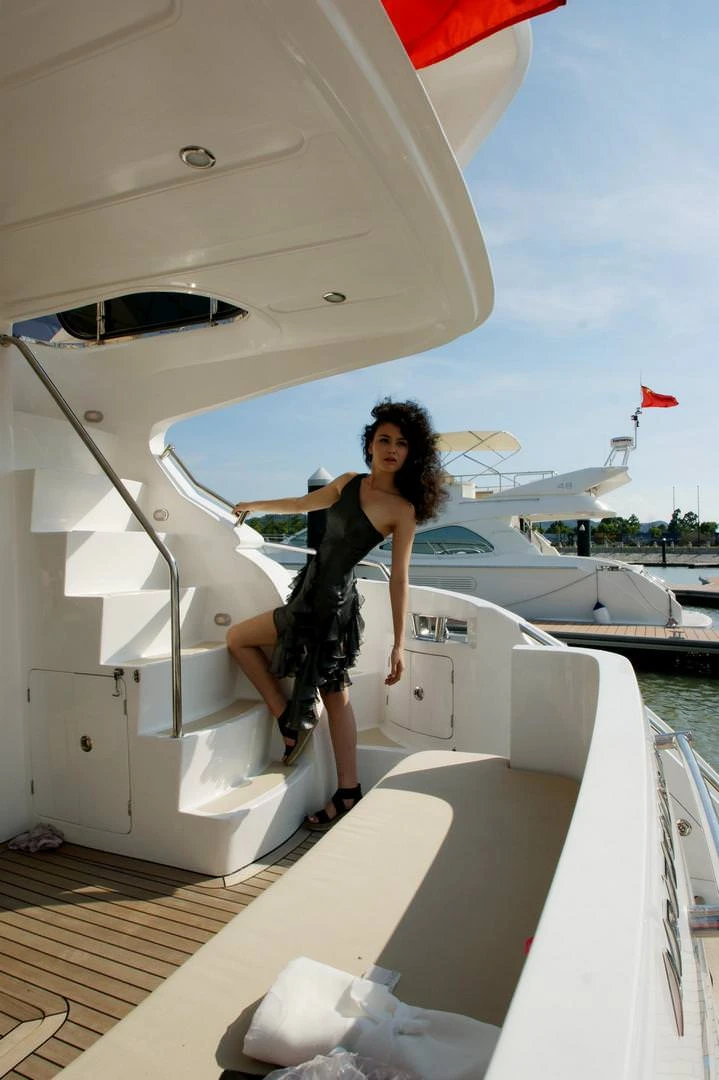 ARTEMIS 43