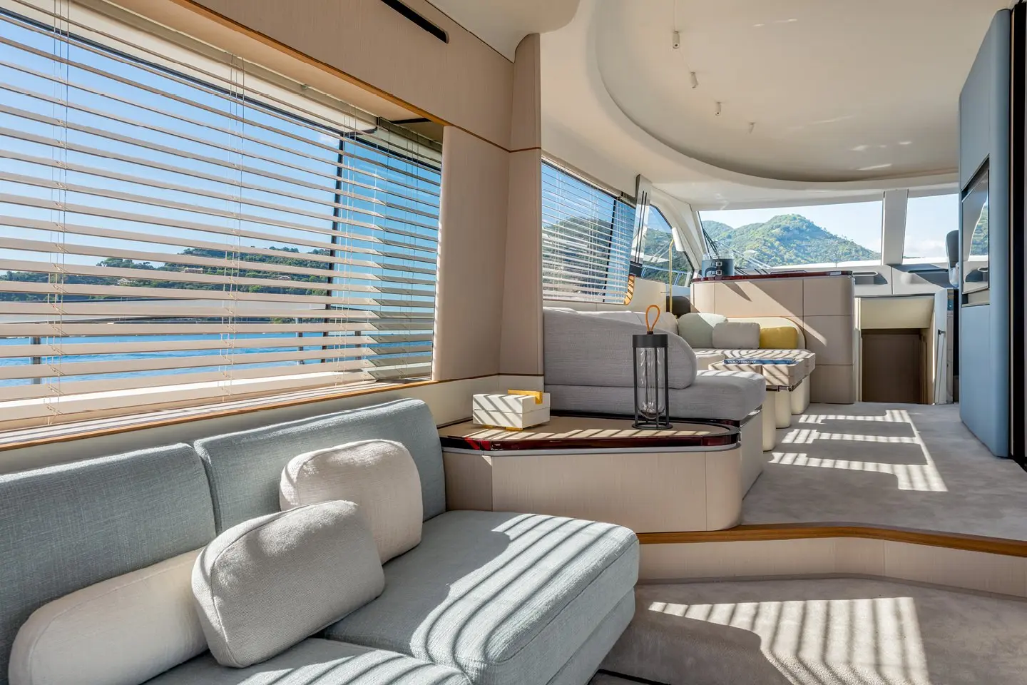 Azimut FLY 68