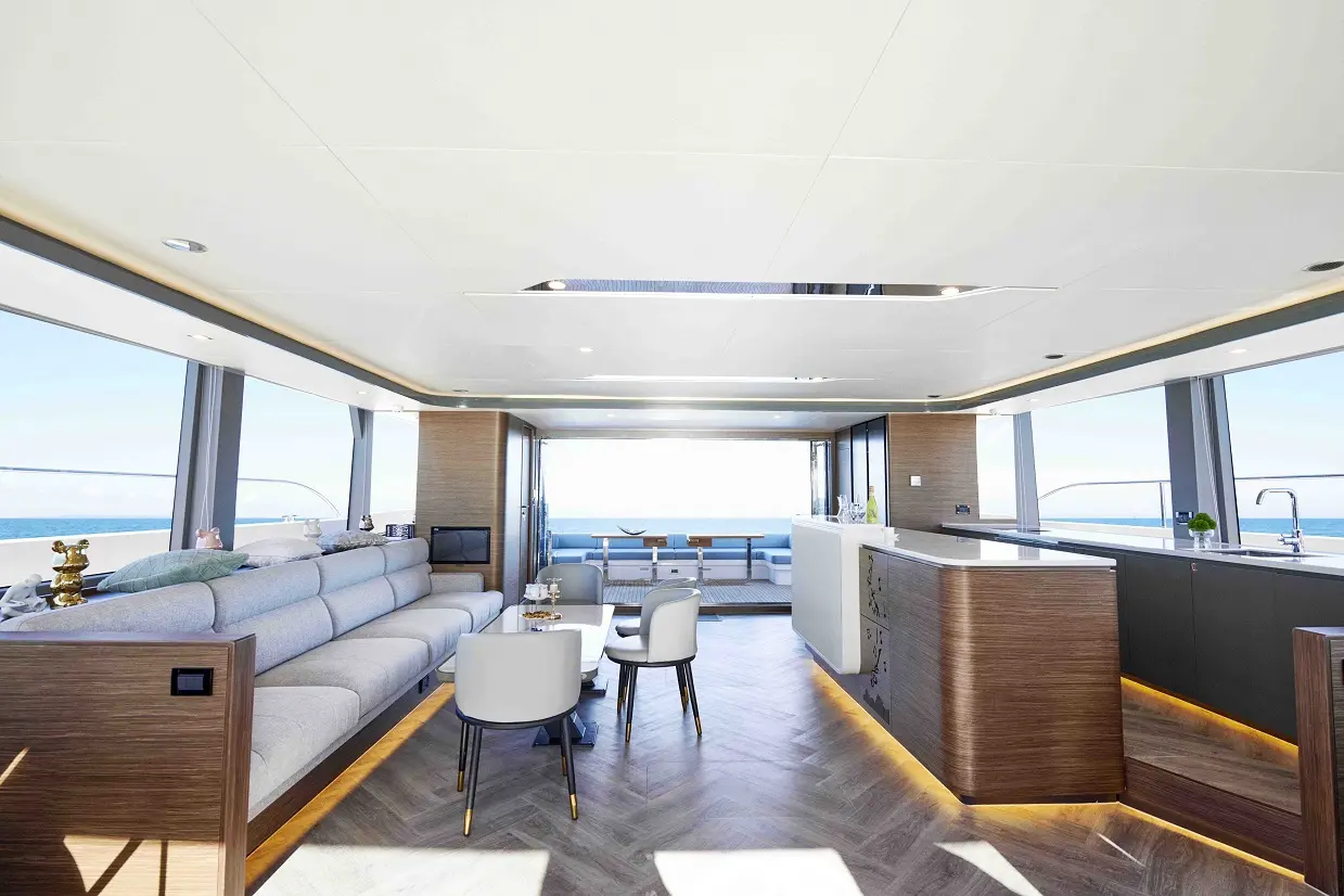 Oceanwalker S60-Holiday
