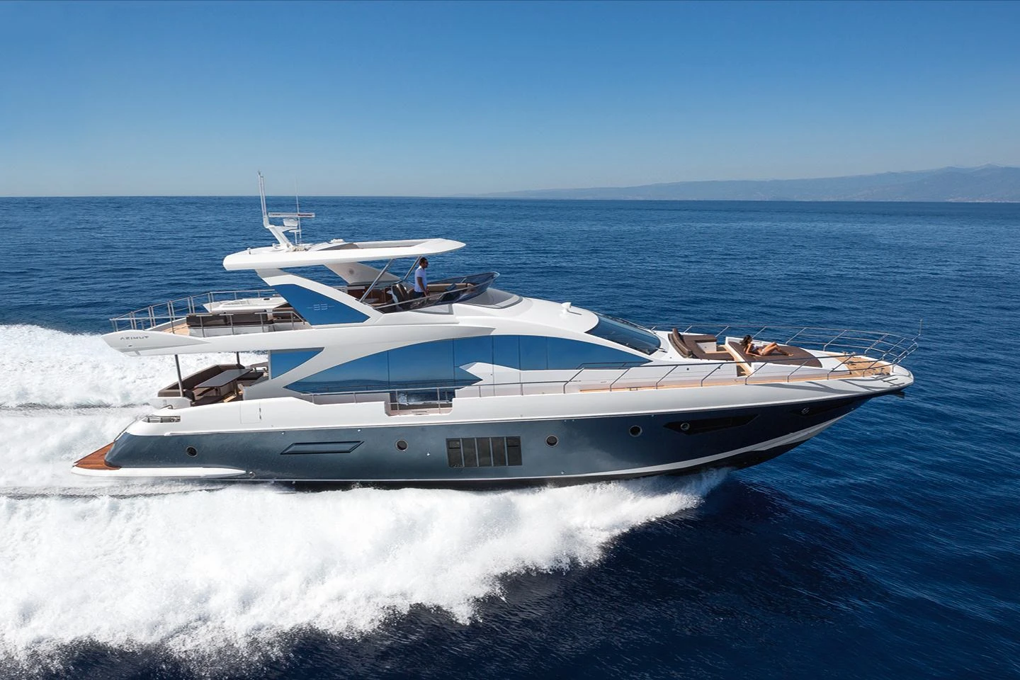 Azimut 83 FLY