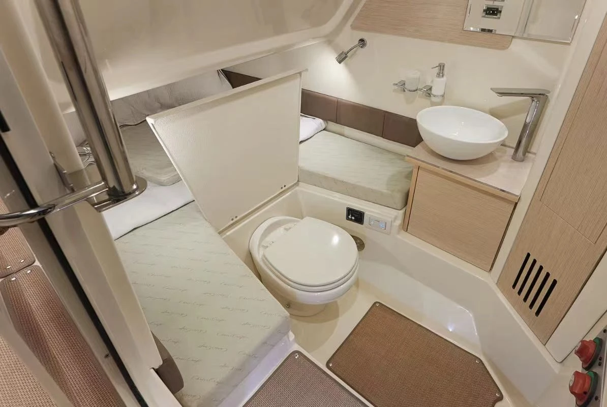 ChrisCraft Catalina 30