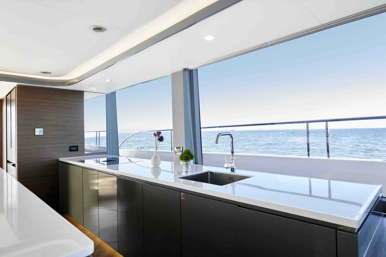 Oceanwalker S60-Holiday