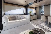 Azimut 83 FLY