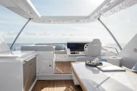 Azimut Magellano 66