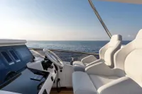 Azimut 72 FLY