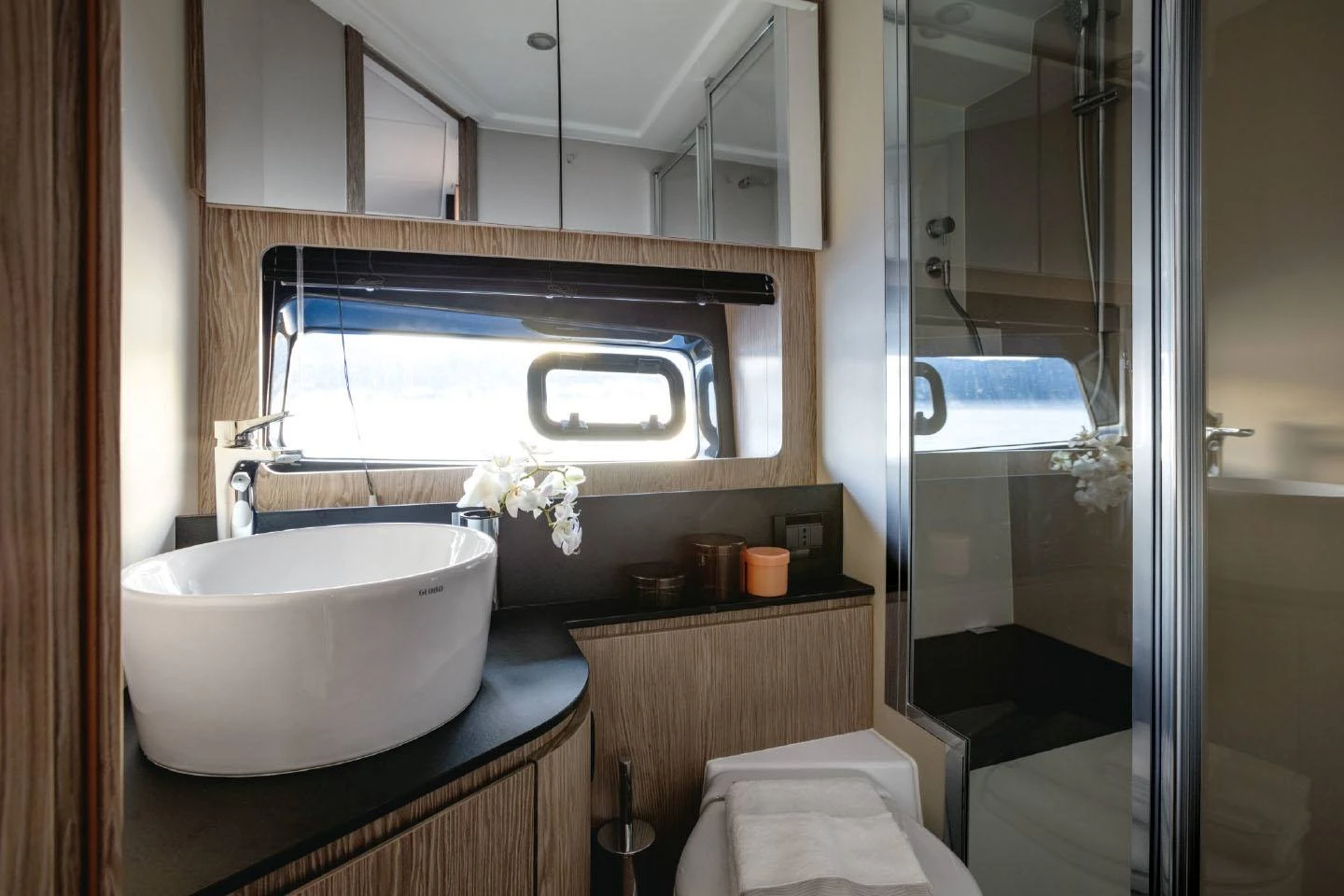Azimut Atlantis 45
