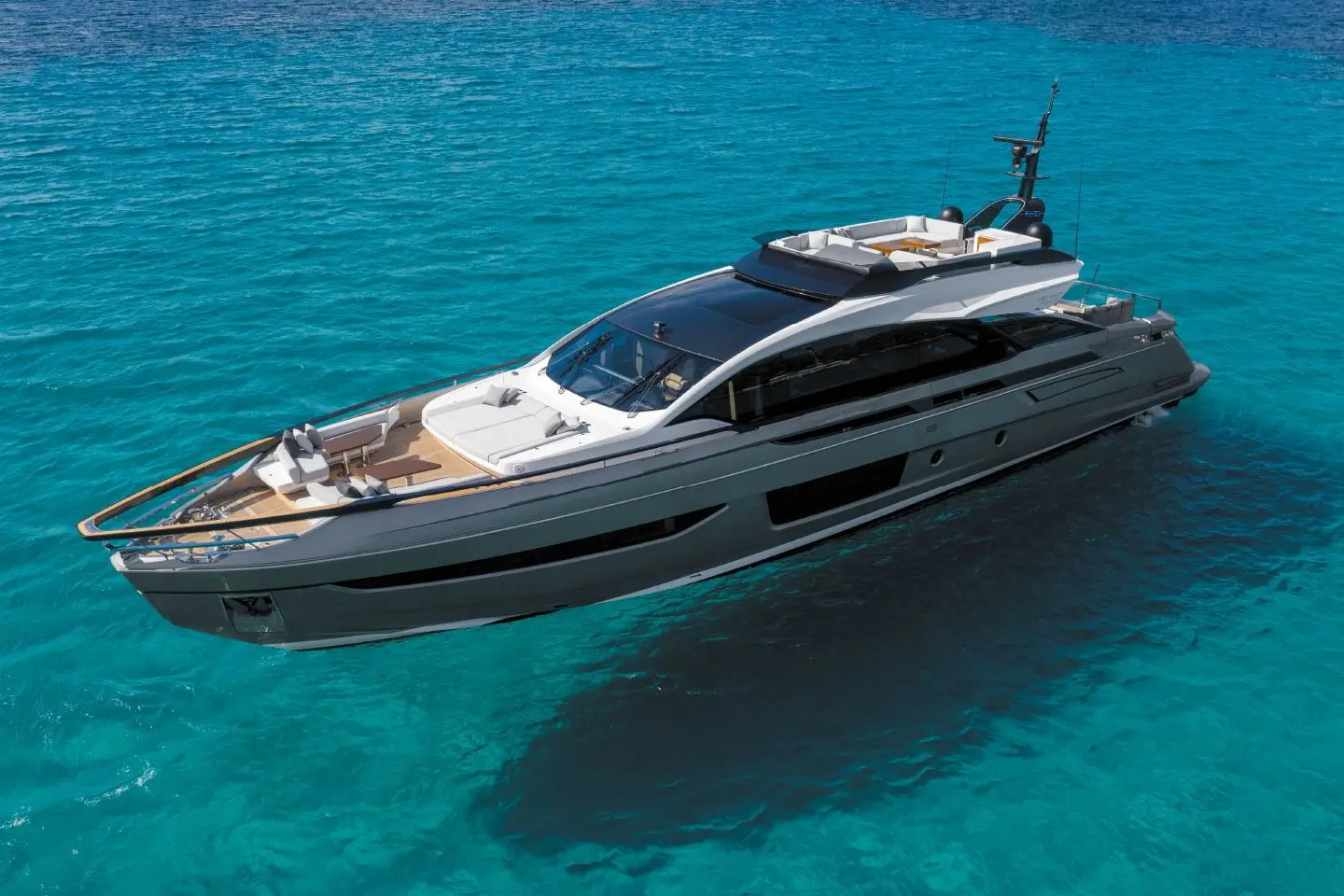Azimut Grande S10