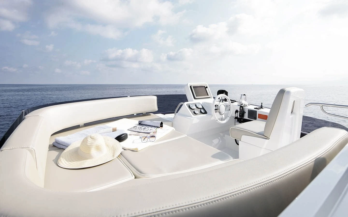 Azimut Magellano 43
