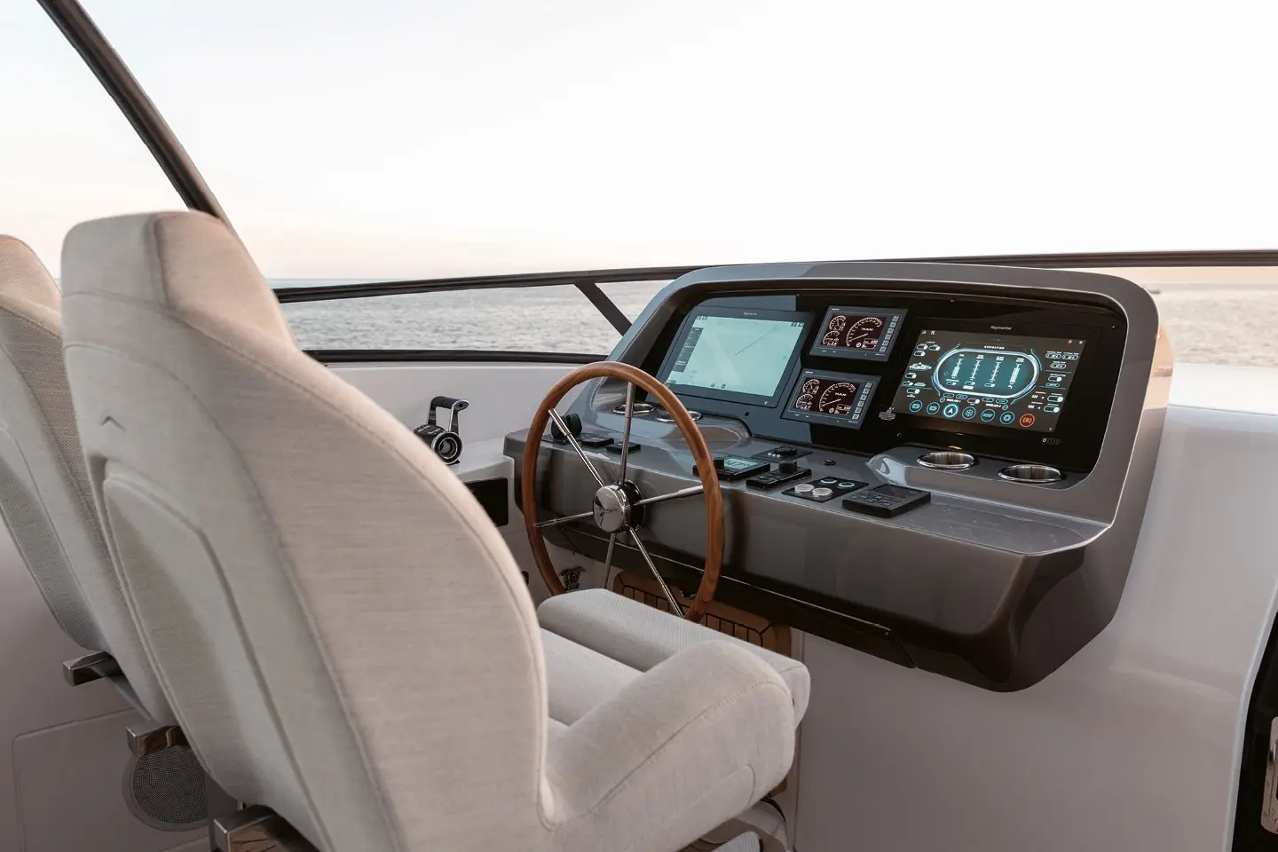 Azimut Magellano 30