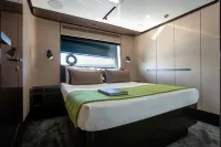 Azimut Grande S10
