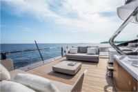 Azimut Grande S10