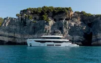 Benetti Oasis 34M