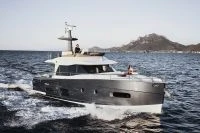 Azimut Magellano 53
