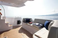 Azimut Magellano 43