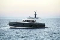 Azimut Magellano 53