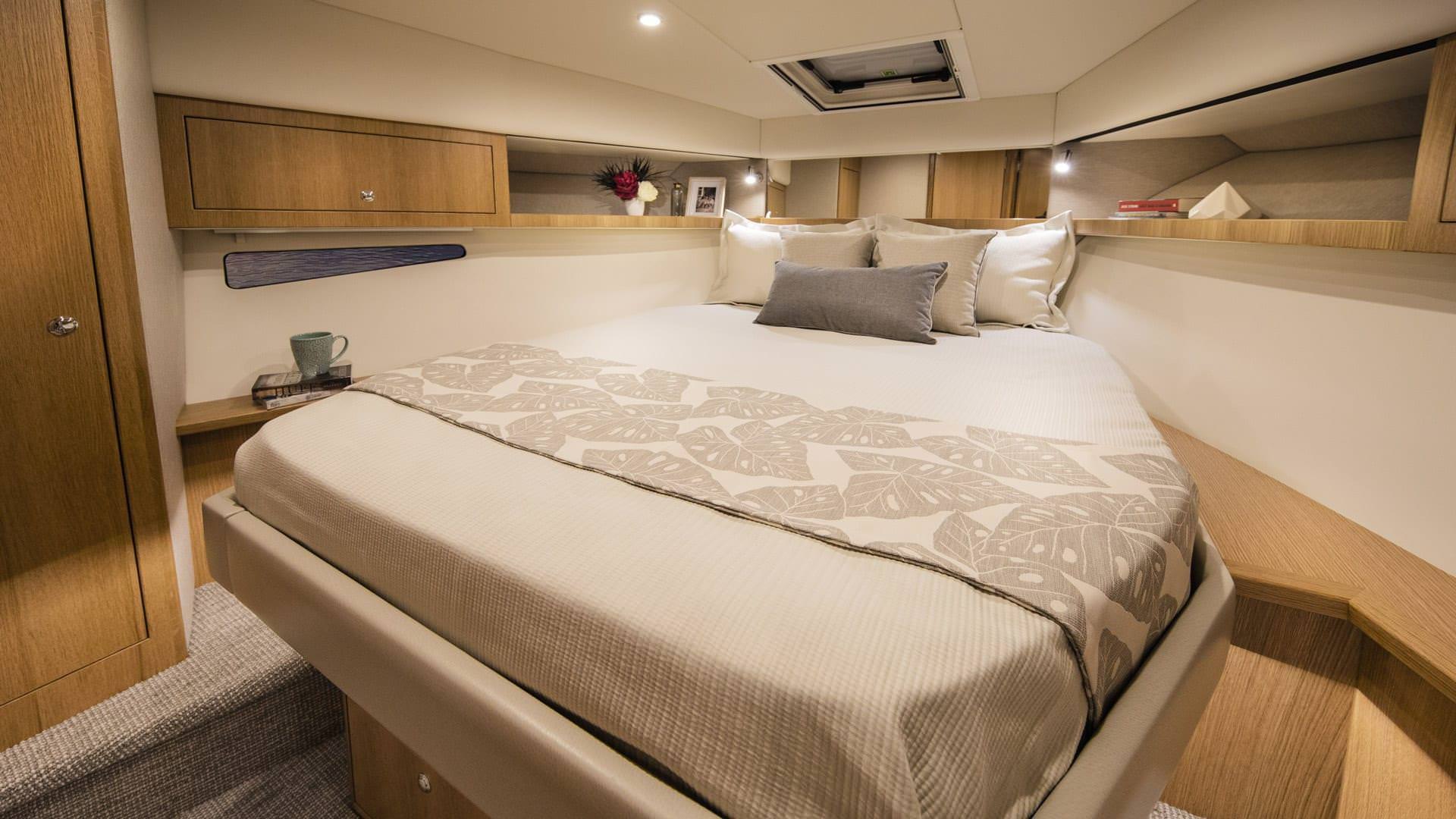 Riviera 39 Open Fly