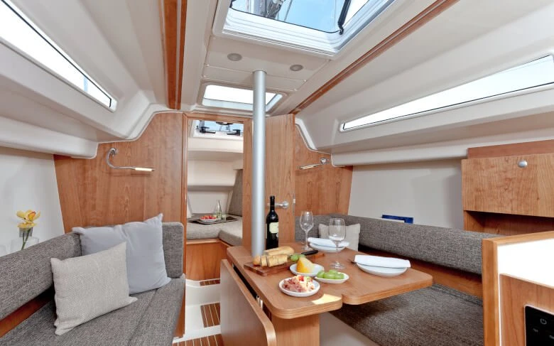 Hanse 315
