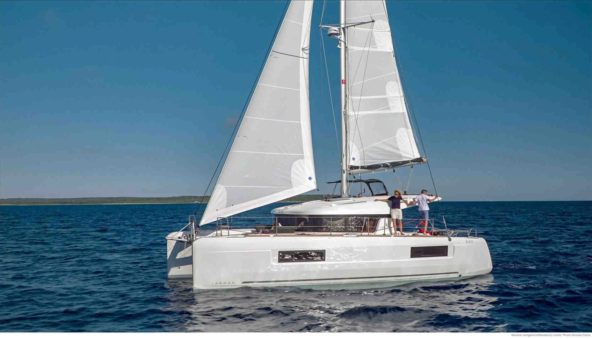 lagoon 40