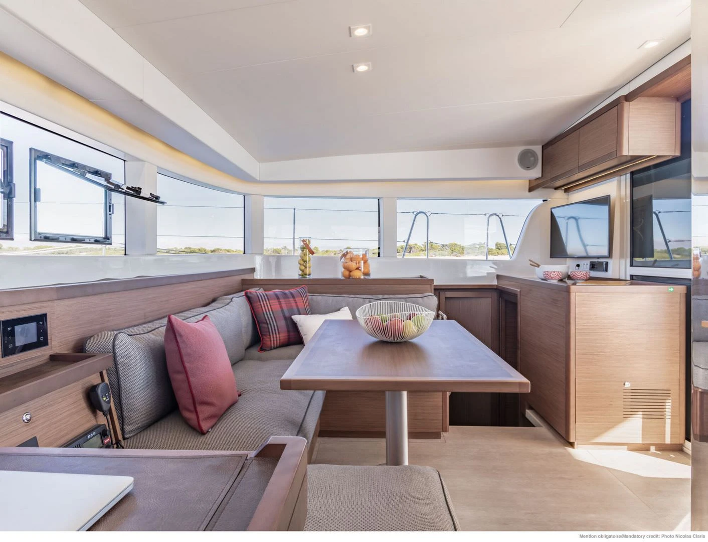 lagoon 40