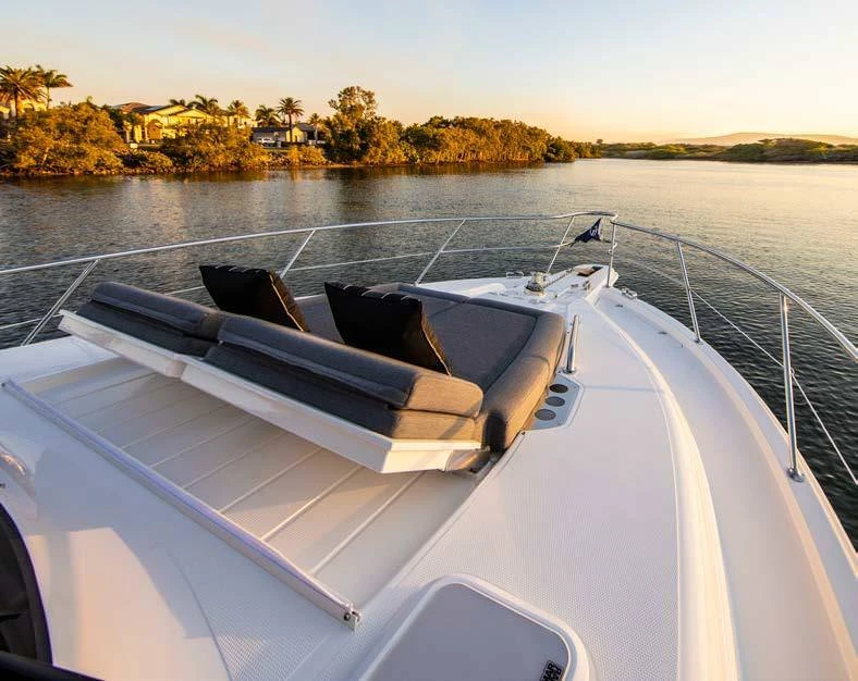 Riviera 39 Open Fly