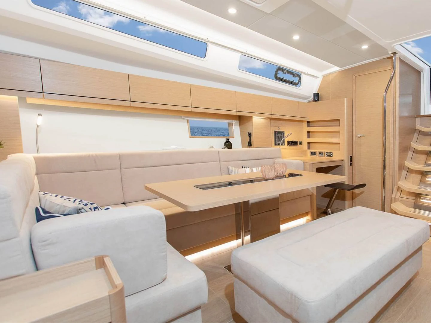 Hanse 508