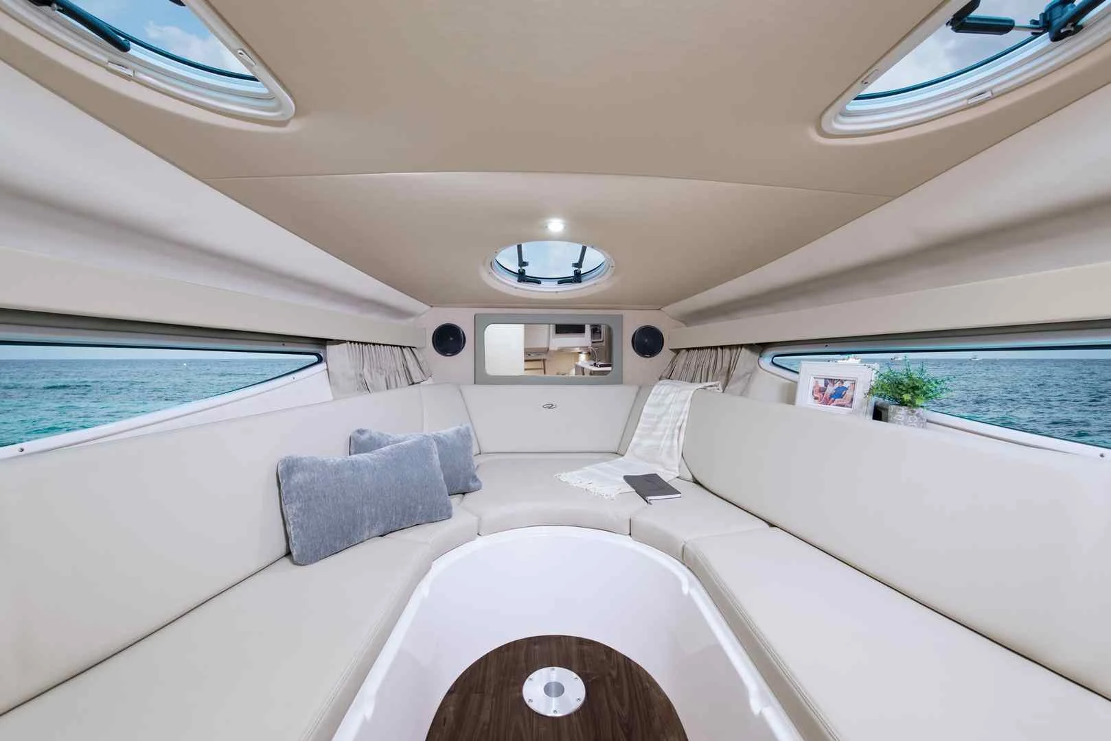 Regal 28 Express