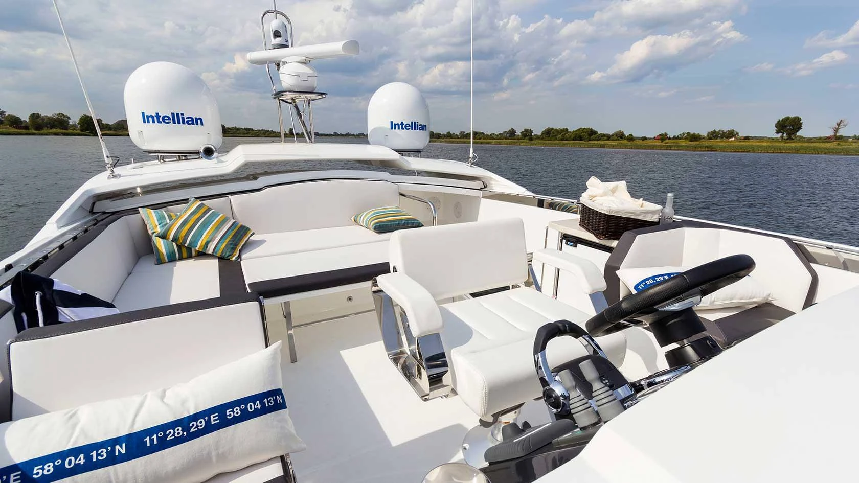 Galeon 560 Sky