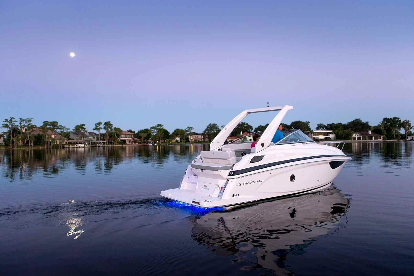 Regal 28 Express