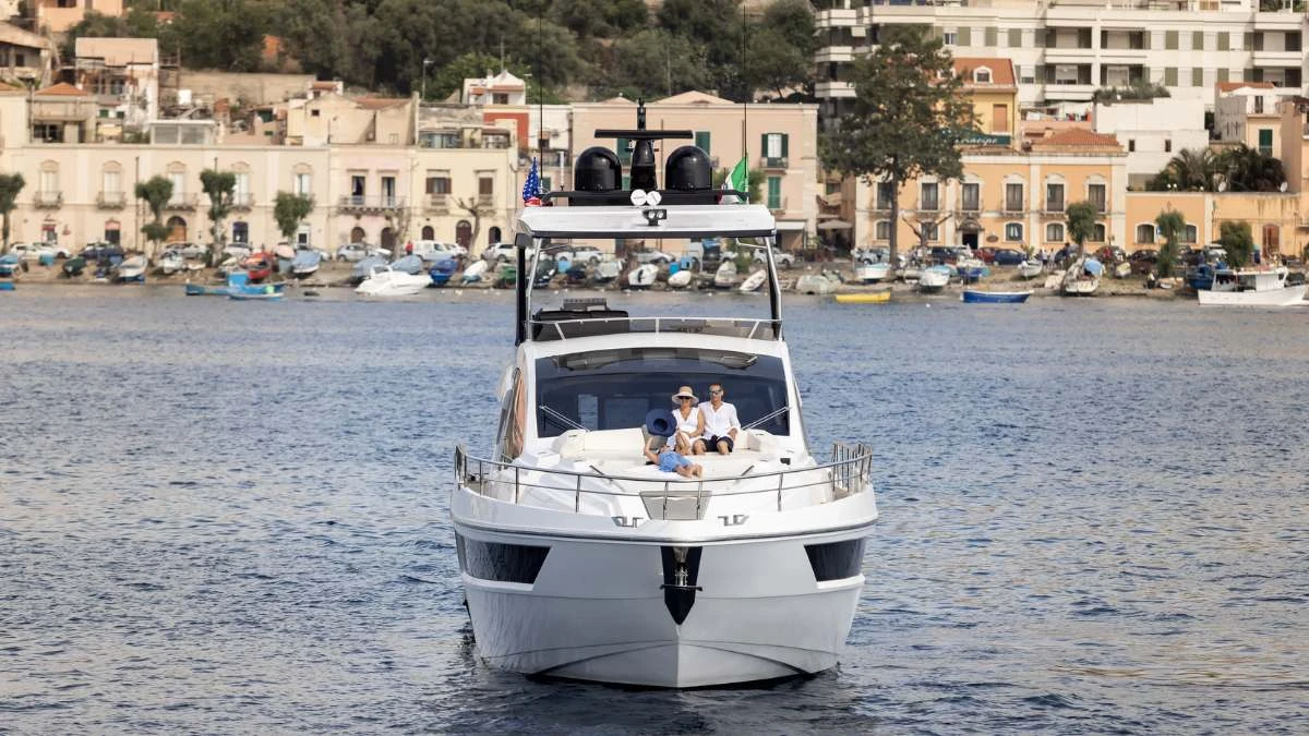 Aicon  Vivere 66