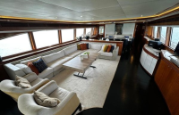 2005 Ferretti Yachts Customline 112