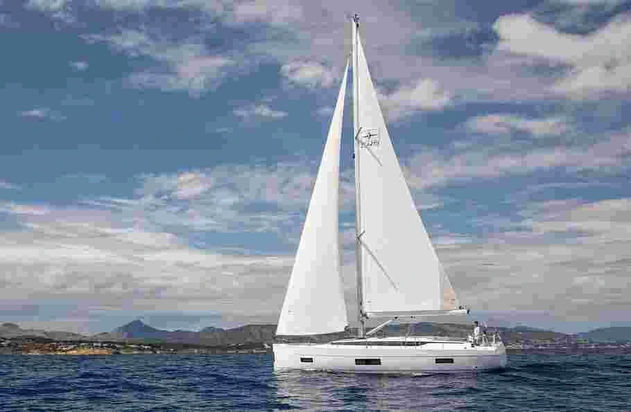 Bavaria C45