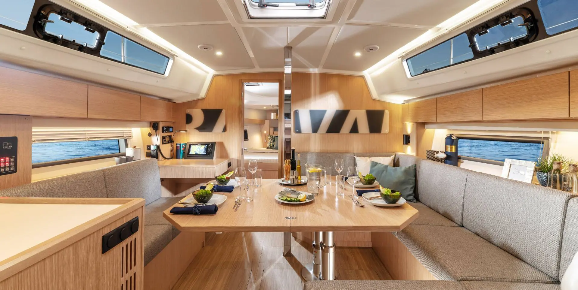 Bavaria C42