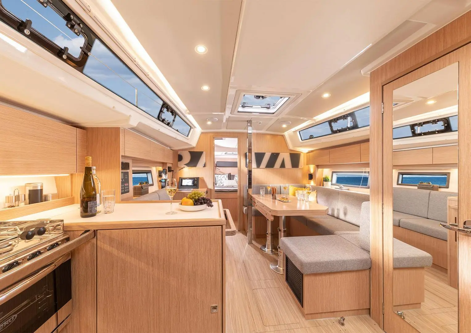 Bavaria C38