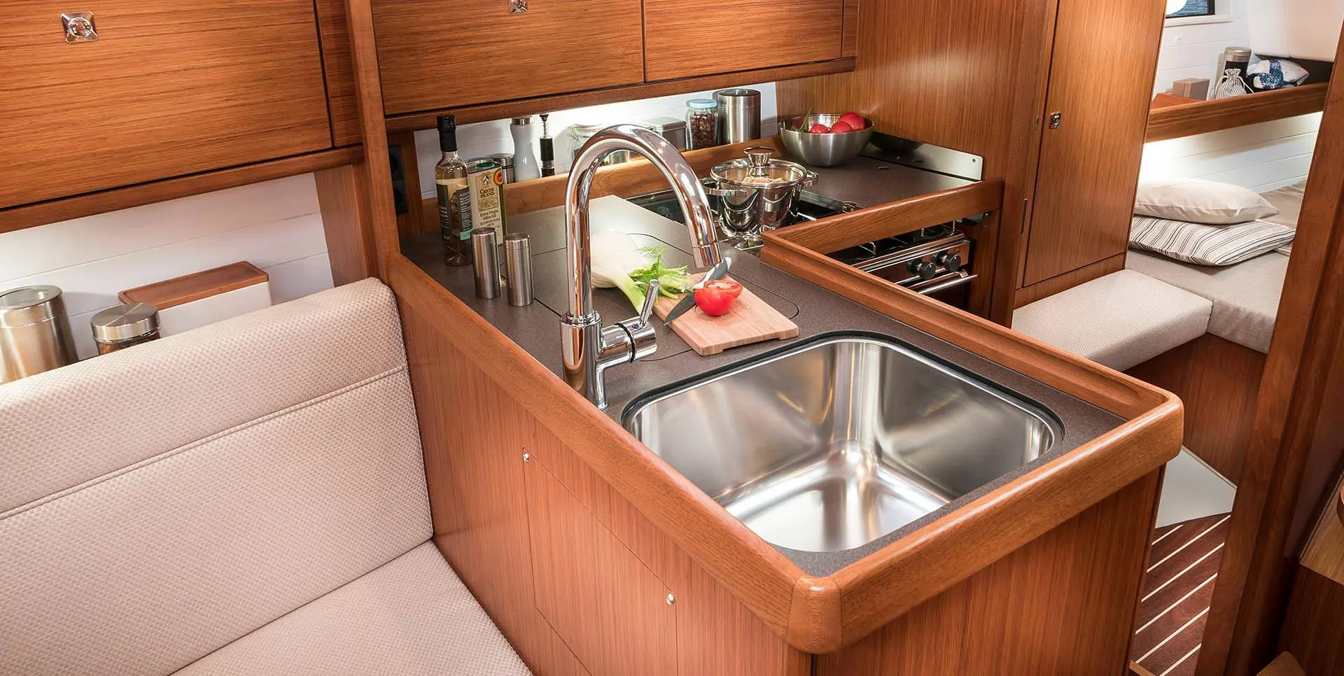 Bavaria CRUISER 34