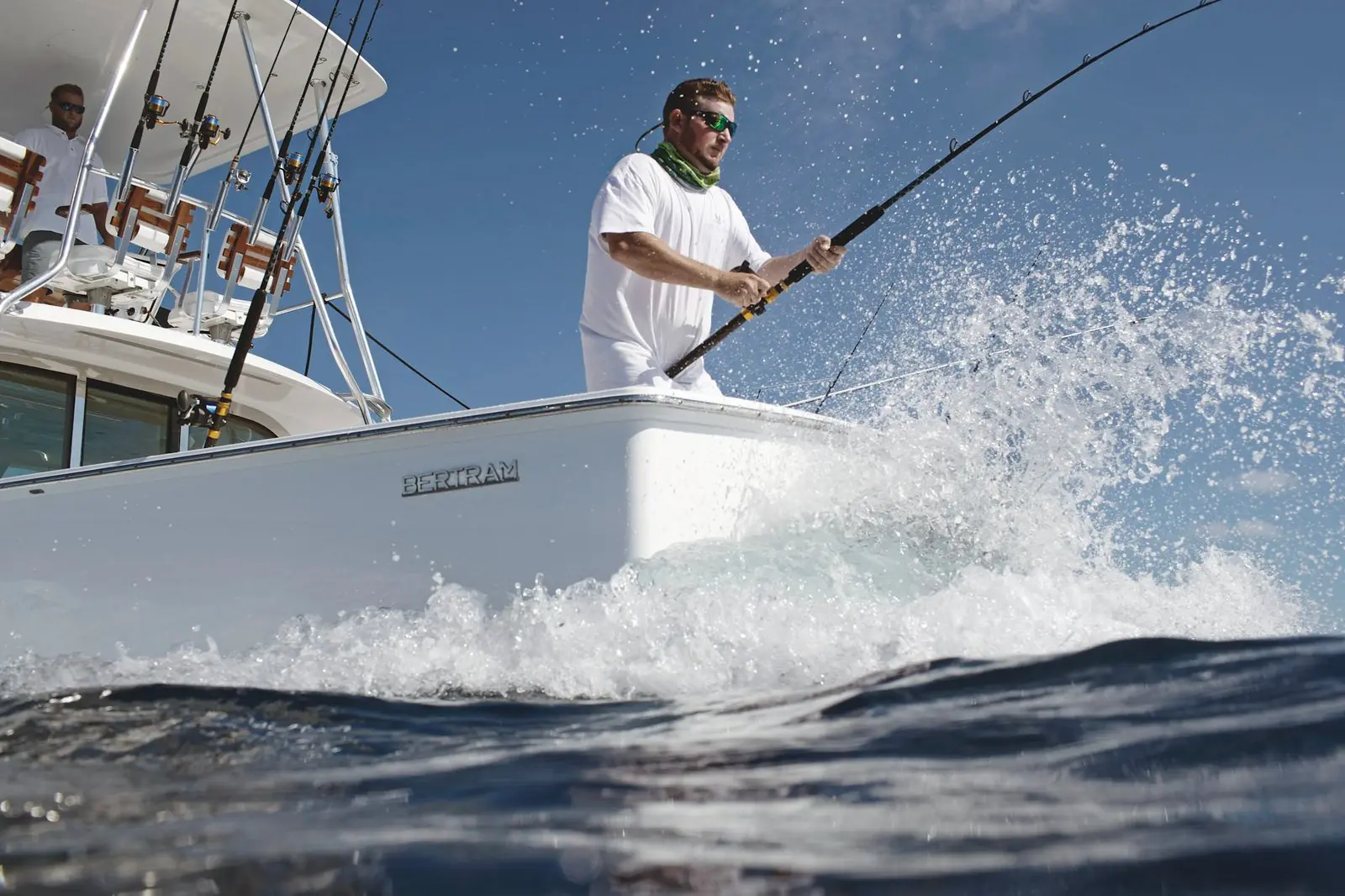 BERTRAM 35 FLYBRIDGE