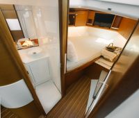 BERTRAM 35 FLYBRIDGE