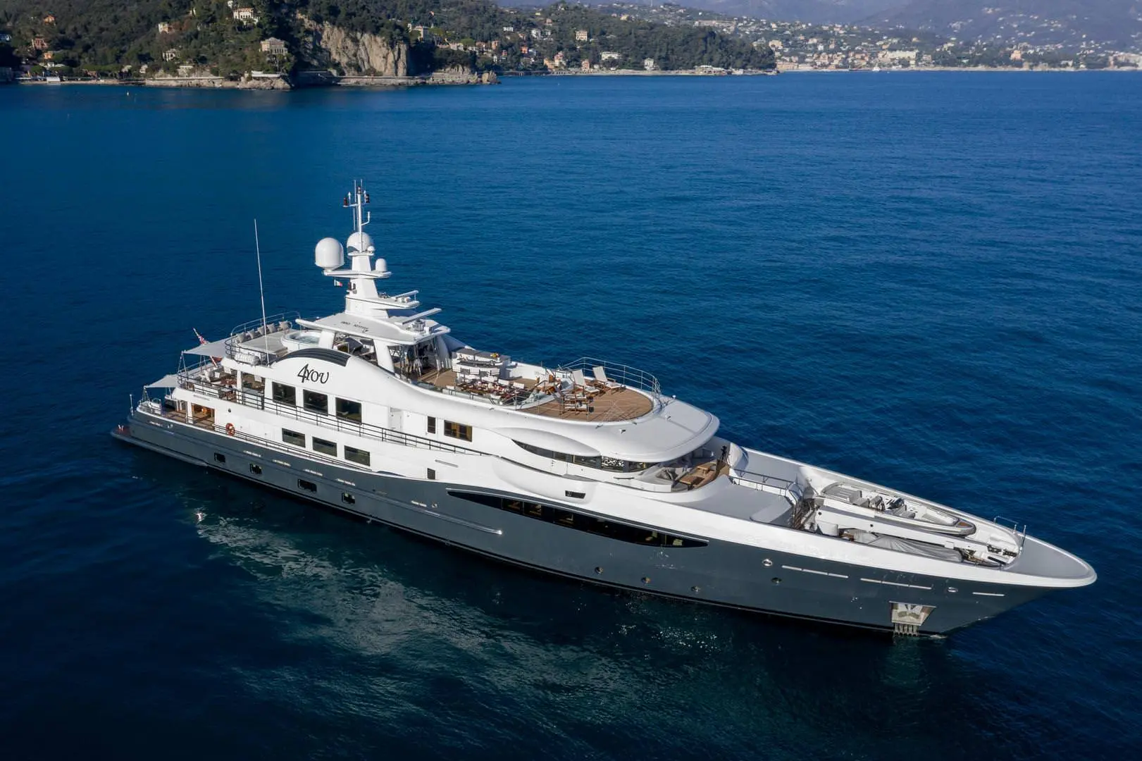 Amels 180 02 yacht