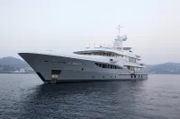 Amels 180 06