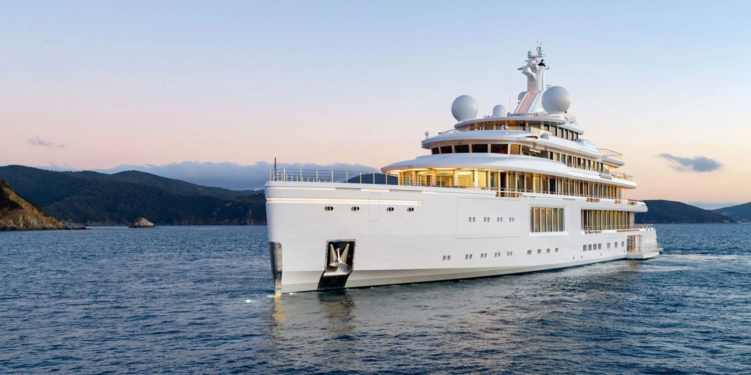 Benetti Giga FB272