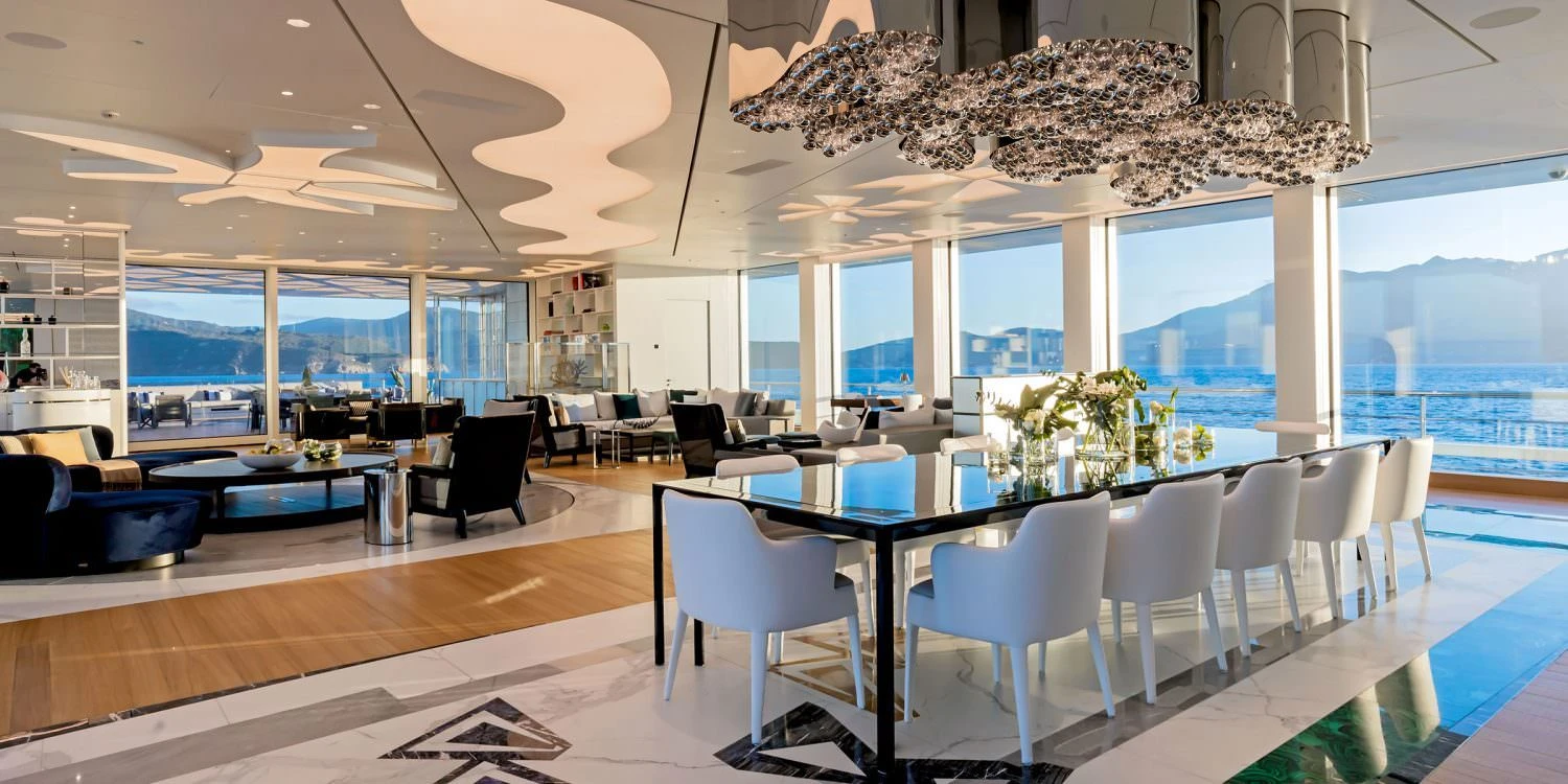 Benetti Giga FB272