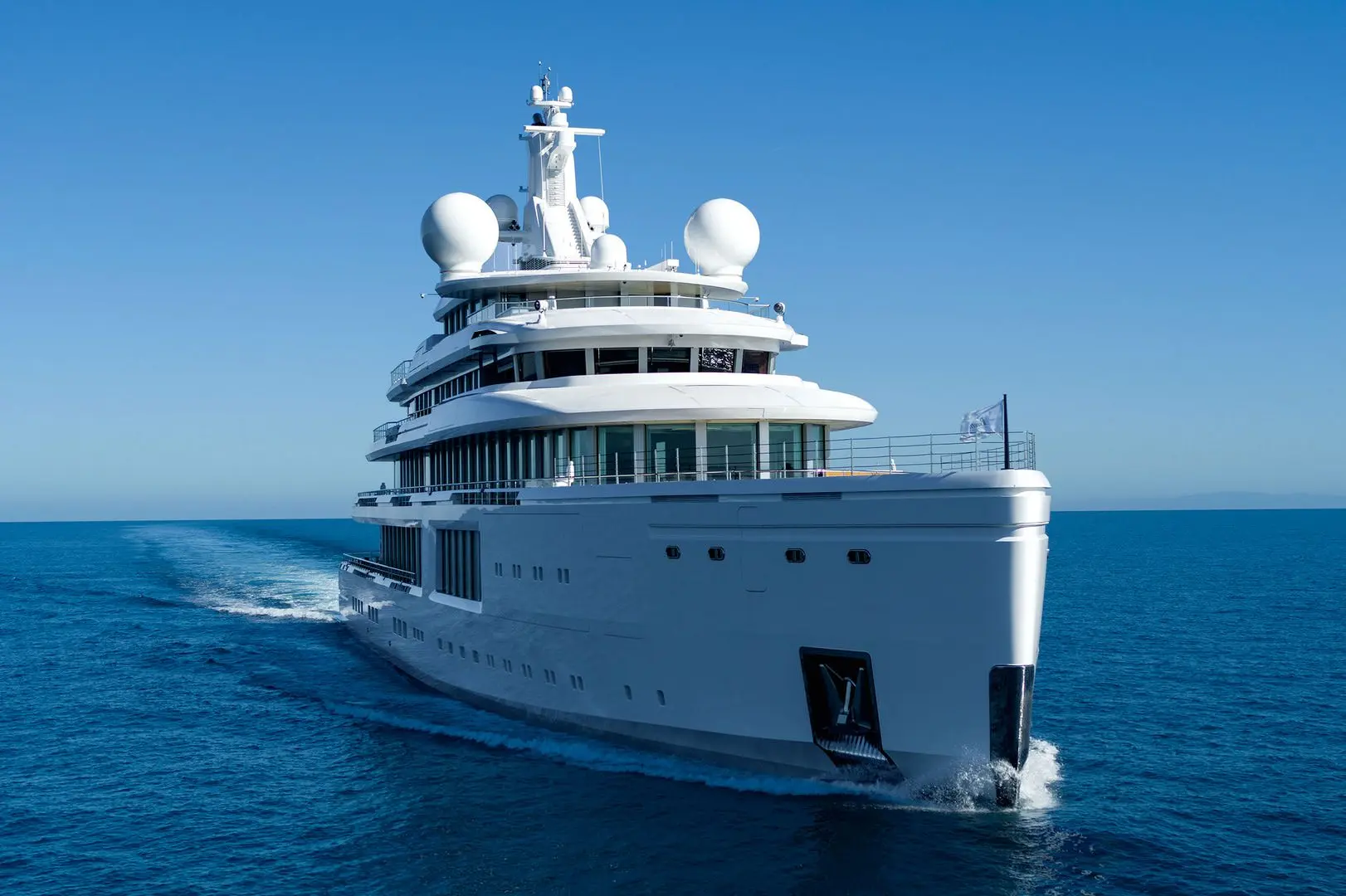 Benetti Giga FB272