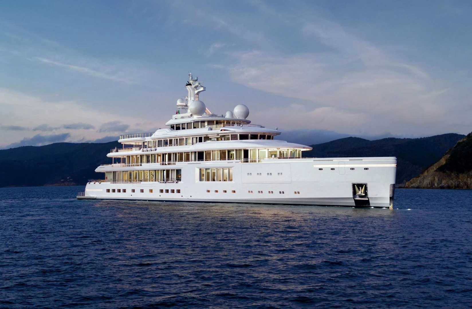 Benetti Giga FB272