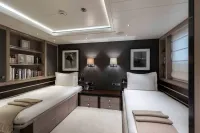 Amels 177 01