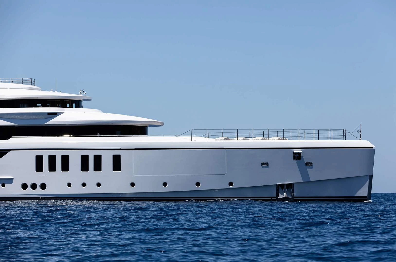 Benetti Mega FB276 M-Y Metis