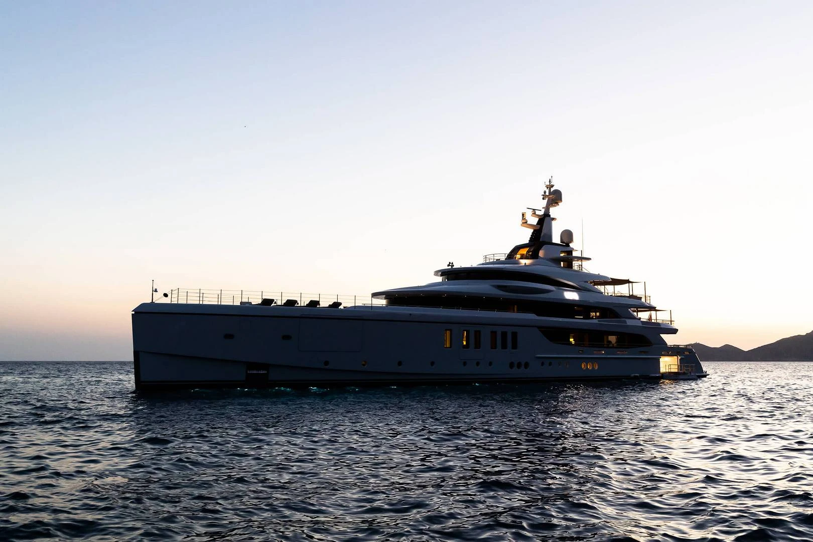 Benetti Mega FB276 M-Y Metis