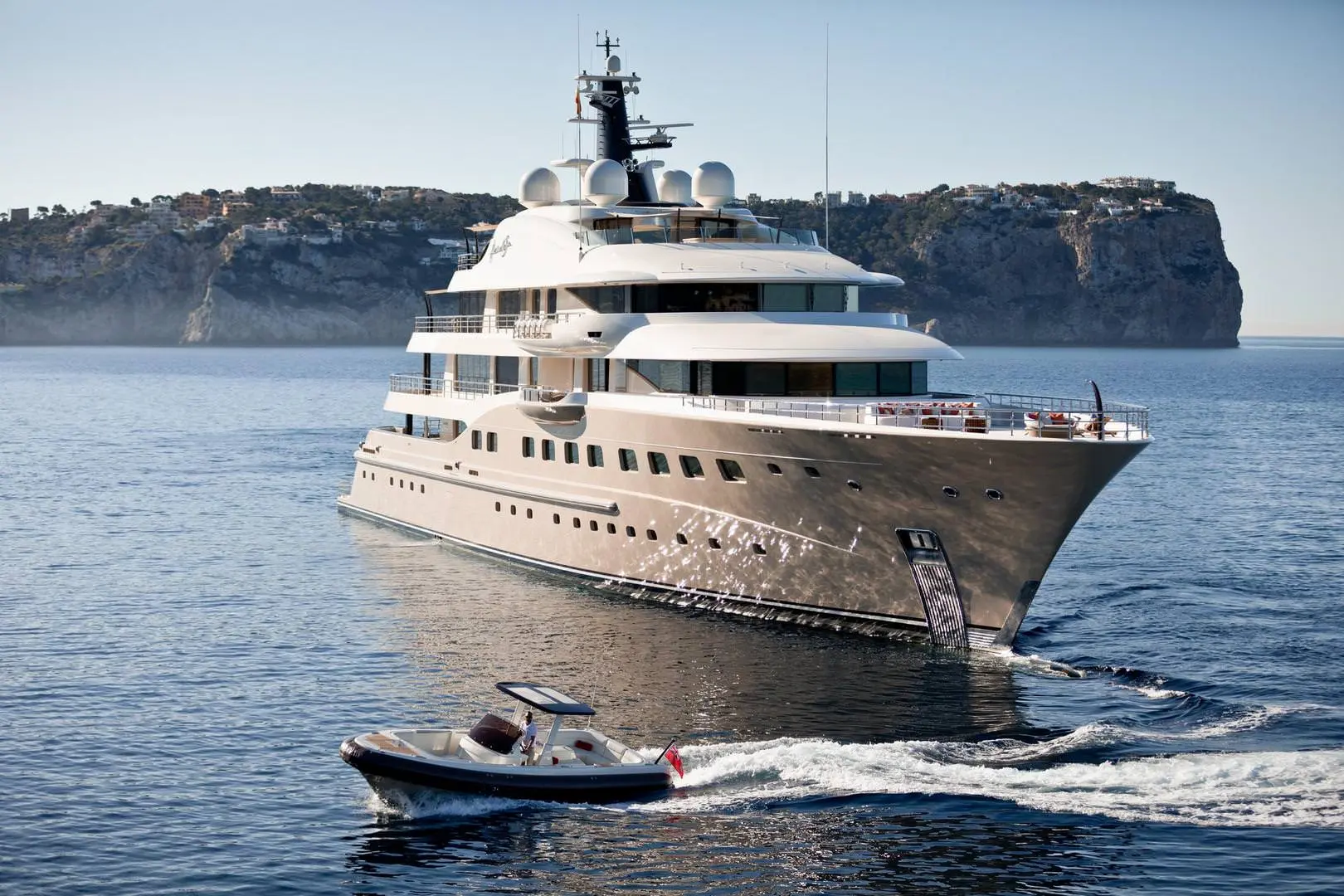 Amels 272 01 yacht