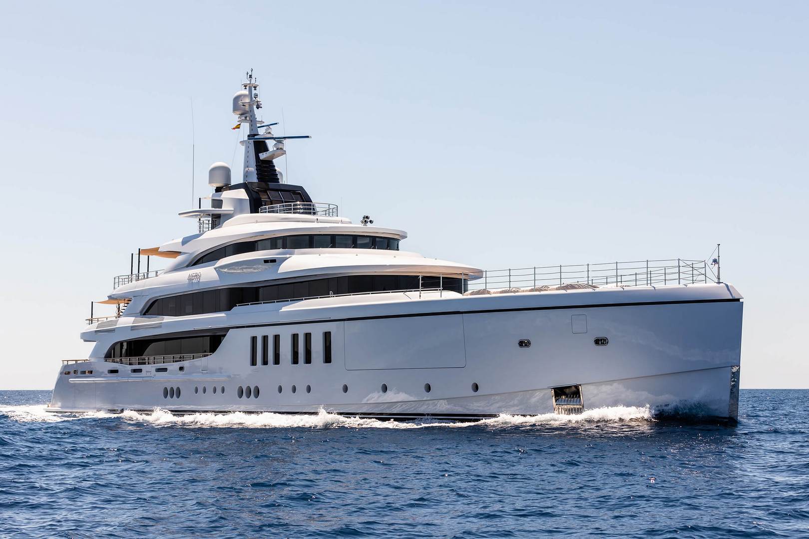 Benetti Mega FB276 M-Y Metis