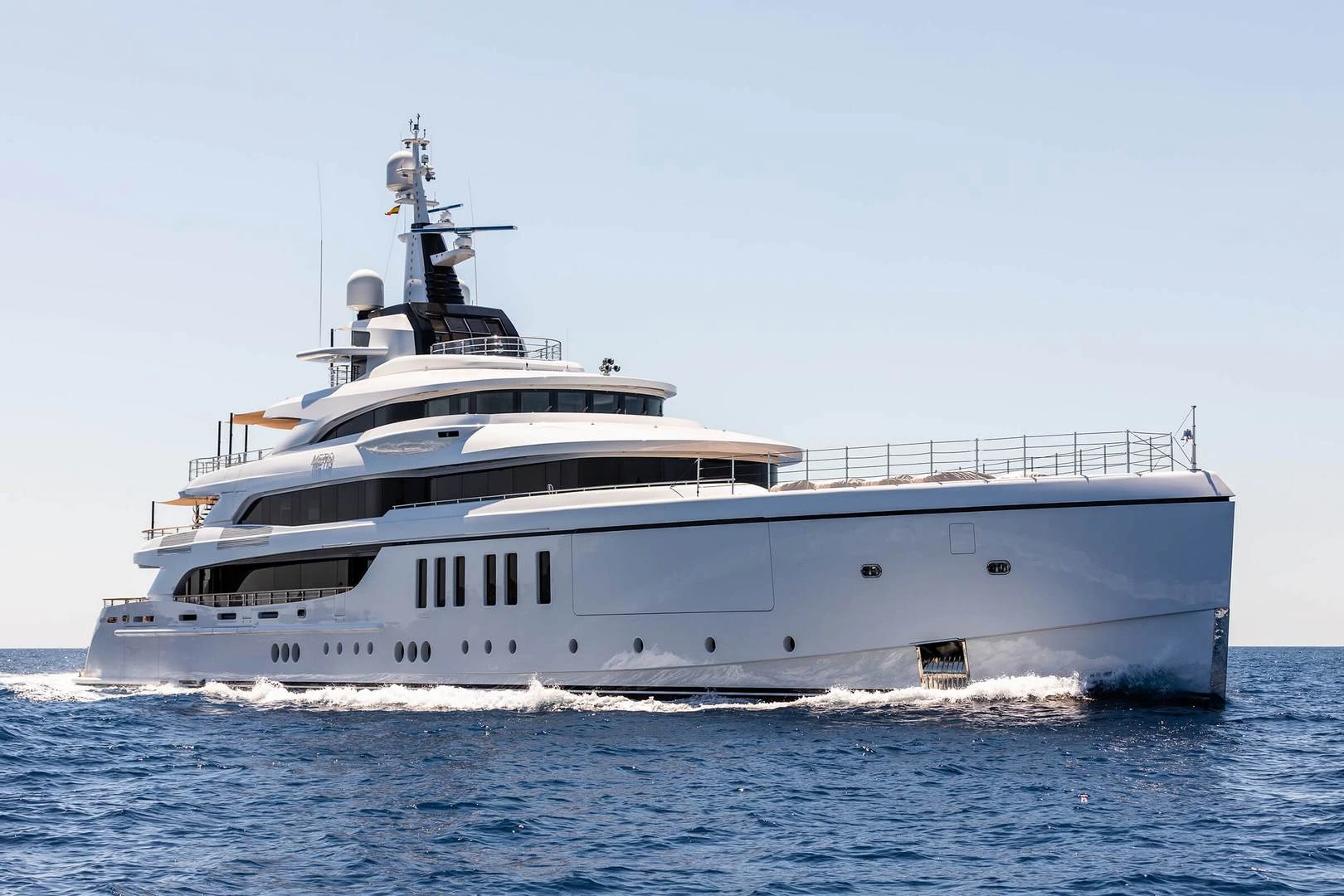 Benetti Mega FB276 M-Y Metis