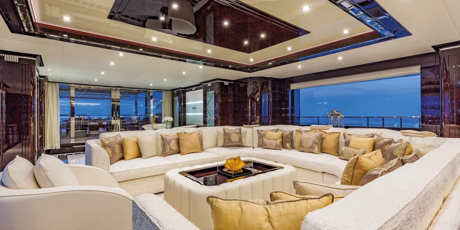 Benetti Mega FB269 M-Y Spectre